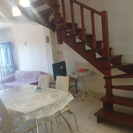 Ferienwohnung Μεζονετα Nea Roda Exterior foto